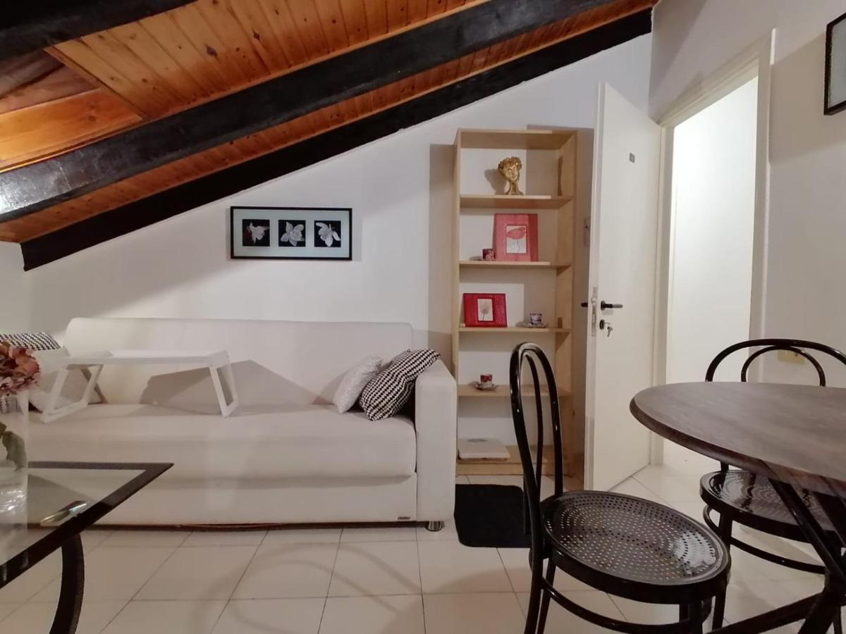 Mercanti Attic Version Apartment Milano Exterior foto